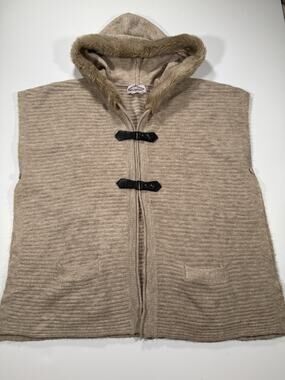 Oliver By Escio Women's Tan Buckle Front Hooded Poncho Cape Sweater Size S/M